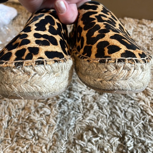 NIB Johnny Was Garden Leopard Espadrilles - Picture 10 of 11